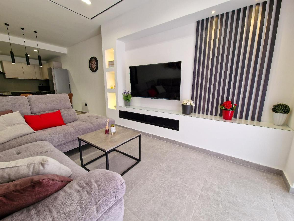 Barbara Properties - Luxury Qawra Stay Σεντ Πόλς Μπέι Εξωτερικό φωτογραφία